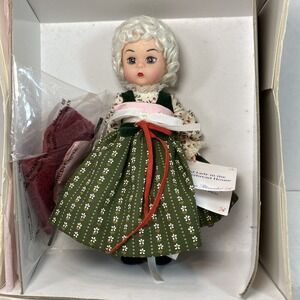 MADAME ALEXANDER 8" Girl Doll OLD LADY IN THE GINGERBREAD HOUSE - #35621